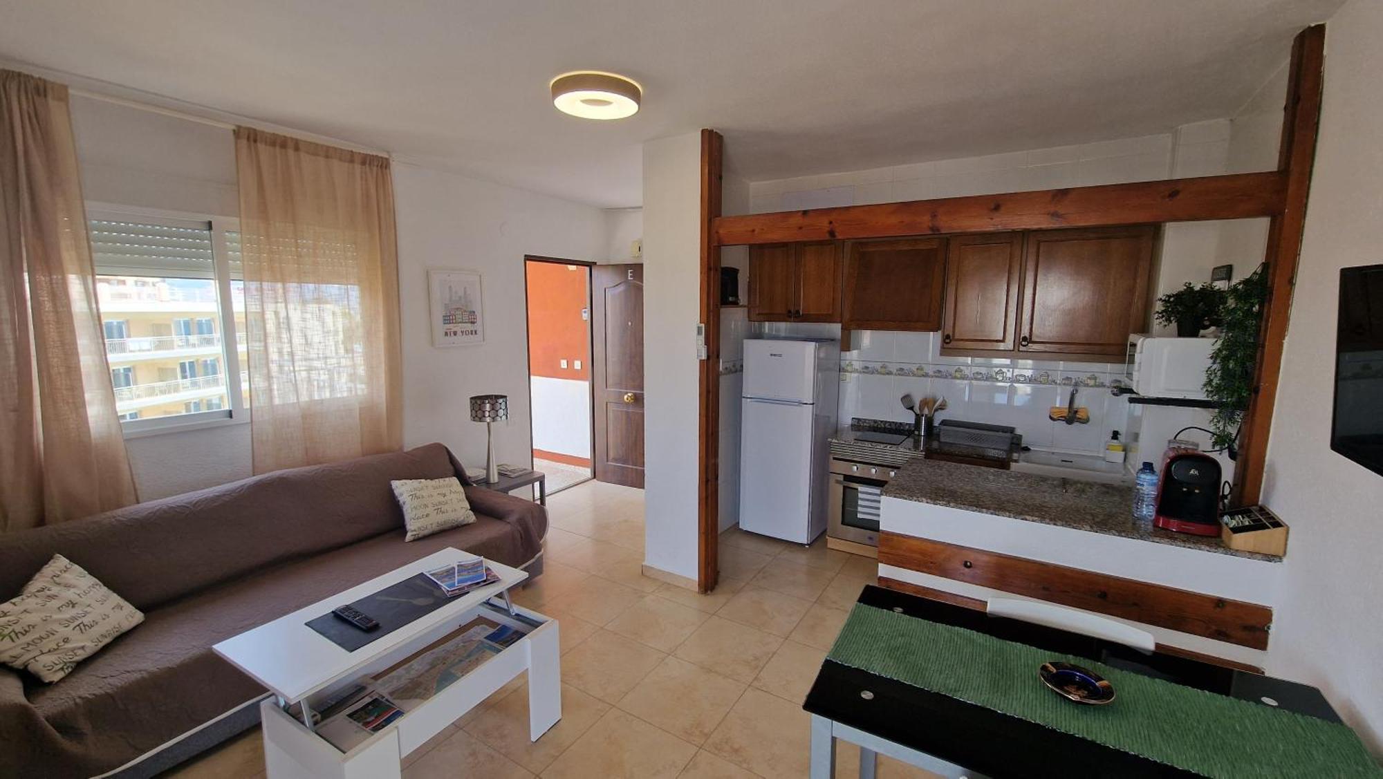 Apartamento De 1 Habitacion Frente Al Mar Y Con Piscina Apartment Benicassim Exterior photo
