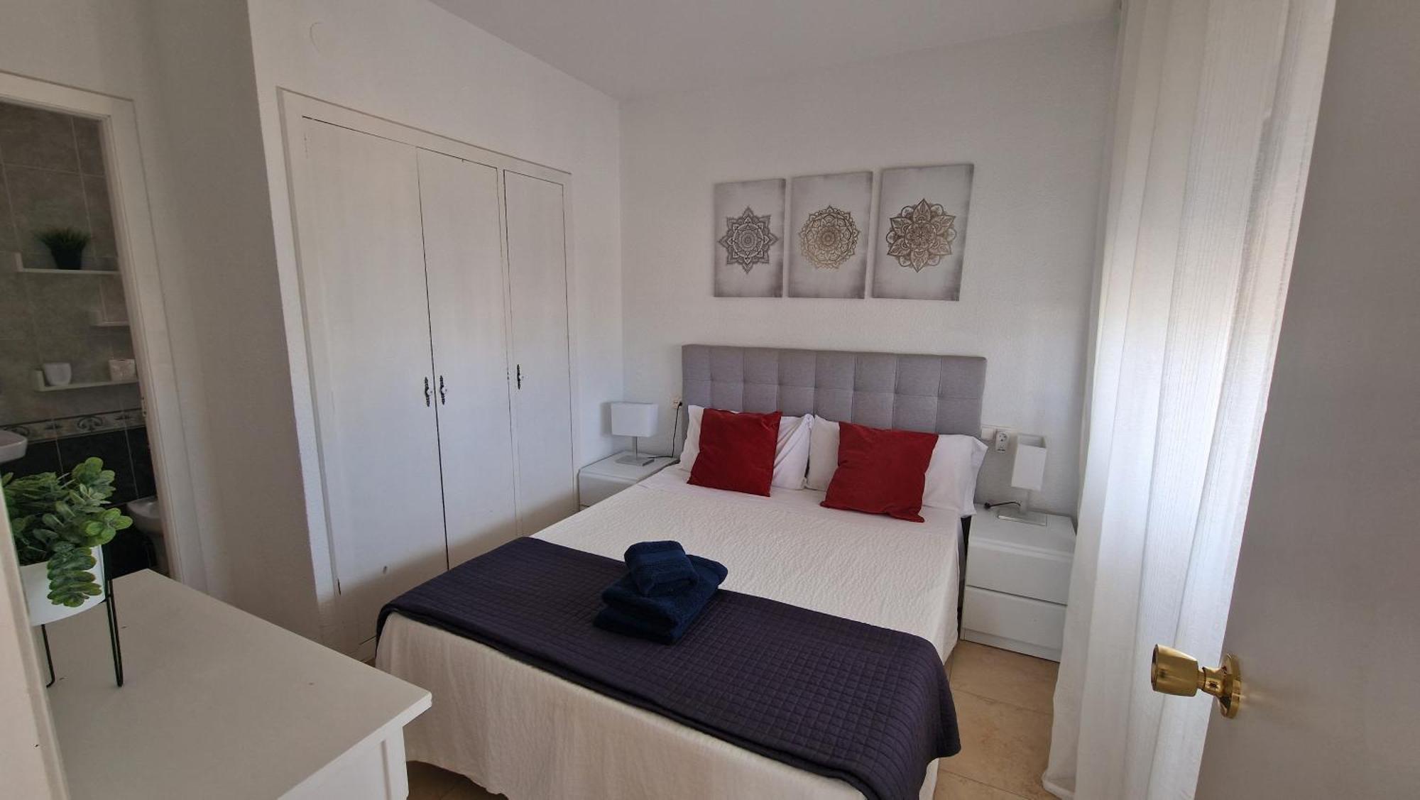 Apartamento De 1 Habitacion Frente Al Mar Y Con Piscina Apartment Benicassim Exterior photo
